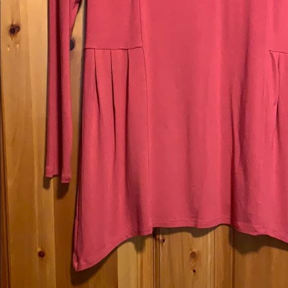 Tunic - Picture 3 of 3